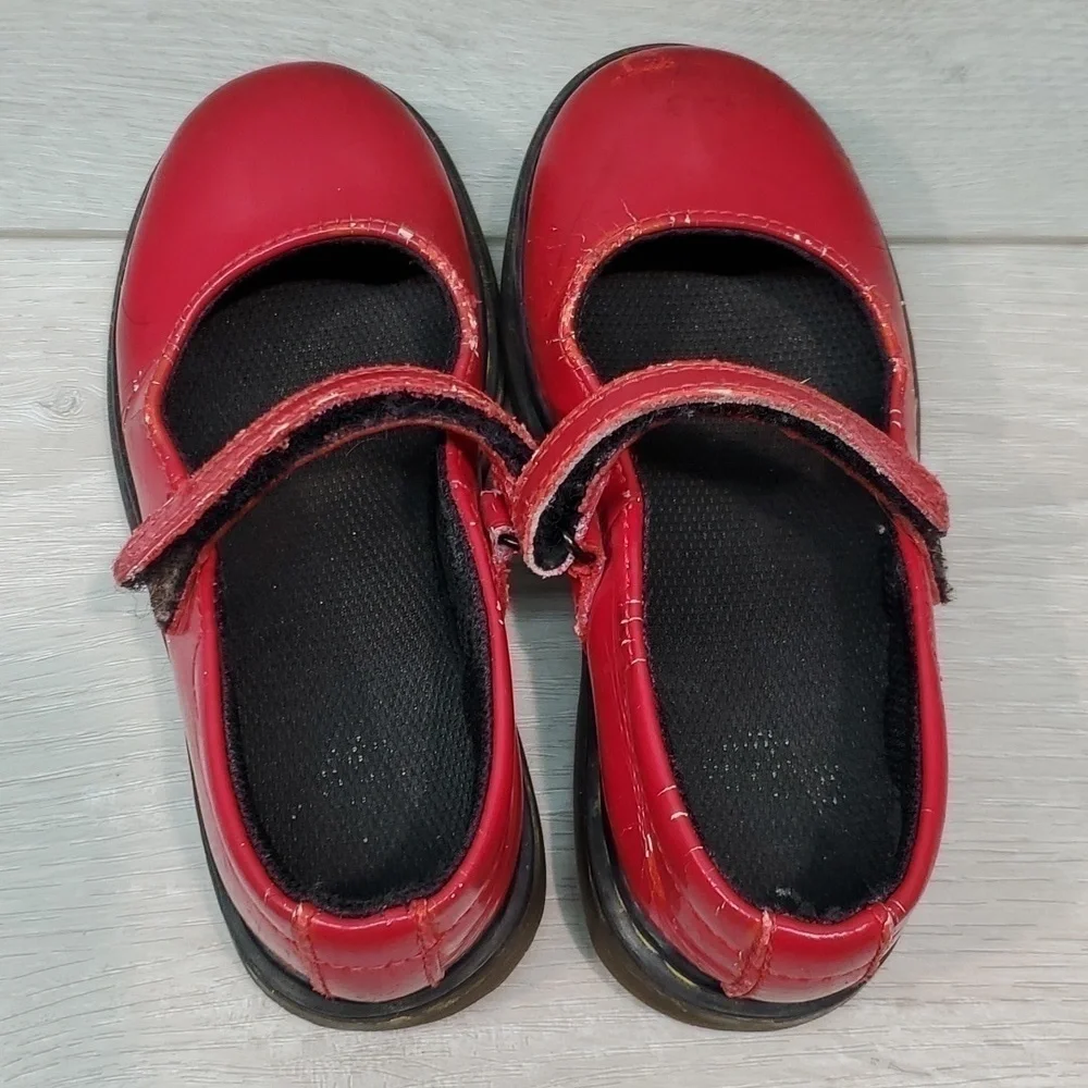Dr.Martens Kids Girls Leather Red Tully Clogs shoes sz 9Toddler